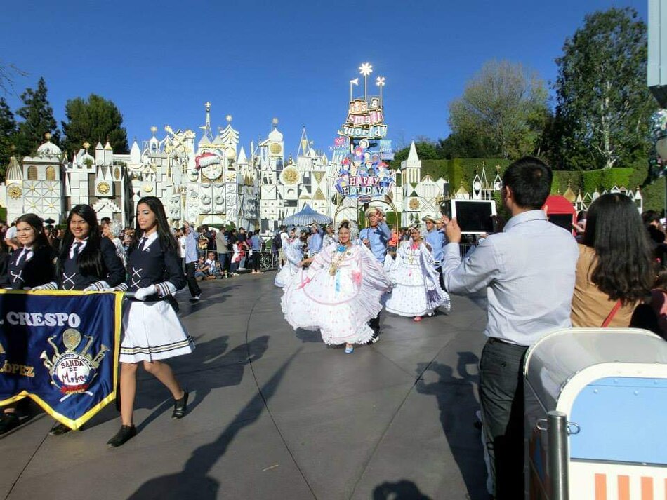 Banda musical del José Daniel Crespo volverá a participar en el Desfiles de las Rosas