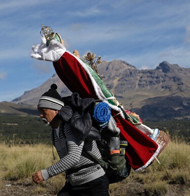 México venera a su ‘madrecita’, la Virgen de Guadalupe
