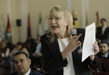 Jueces venezolanos en el exilio condenan a Nicolás Maduro