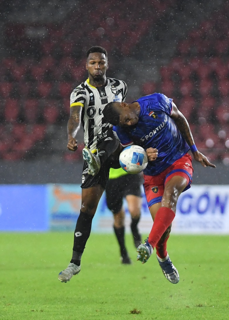 Plaza-Tauro, un duelo con aroma a título