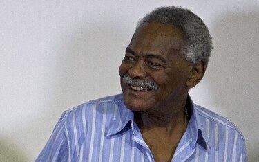 Muere Coutinho, ídolo del fútbol brasileño y compañero de Pelé