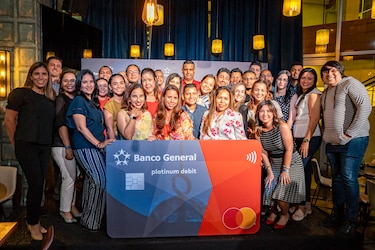 Banco General y Mastercard lanzan la nueva Mastercard Débito Platinum