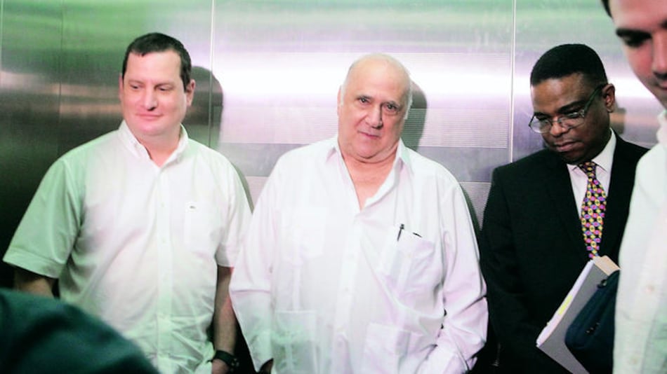 Pagos ocultos de Ricky Calvo