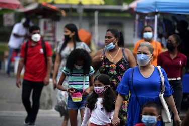 Mezcla de sublinajes de Ómicron que surge globalmente causará aumento de casos