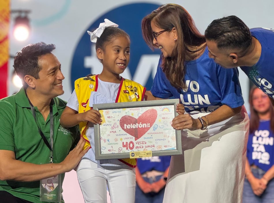 Teletón 20-30 recauda más de $2 millones 417 mil para el Centro de Diagnóstico Prenatal en el Hospital Santo Tomás