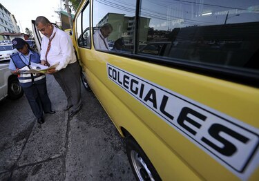 Buses escolares en Colombia deberán tener GPS y cámaras de vigilancia obligatoriamente