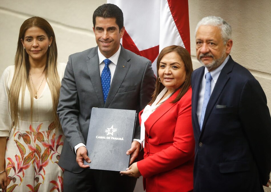 Presentan ante la Asamblea el presupuesto del Canal, con incremento en aportes al Estado