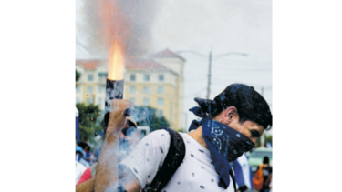 Violencia política deja al menos 292 muertos en tres meses de protestas