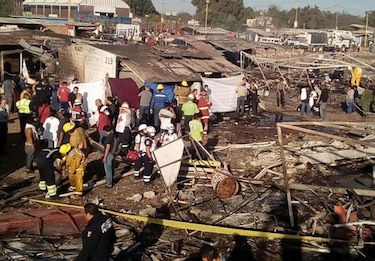 Aumentan a 29 los muertos por explosión de pirotecnia en México
