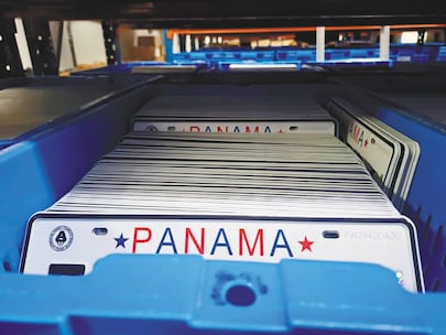 Alcaldía de Panamá habilita retiro de placas este fin de semana, conozca los horarios 