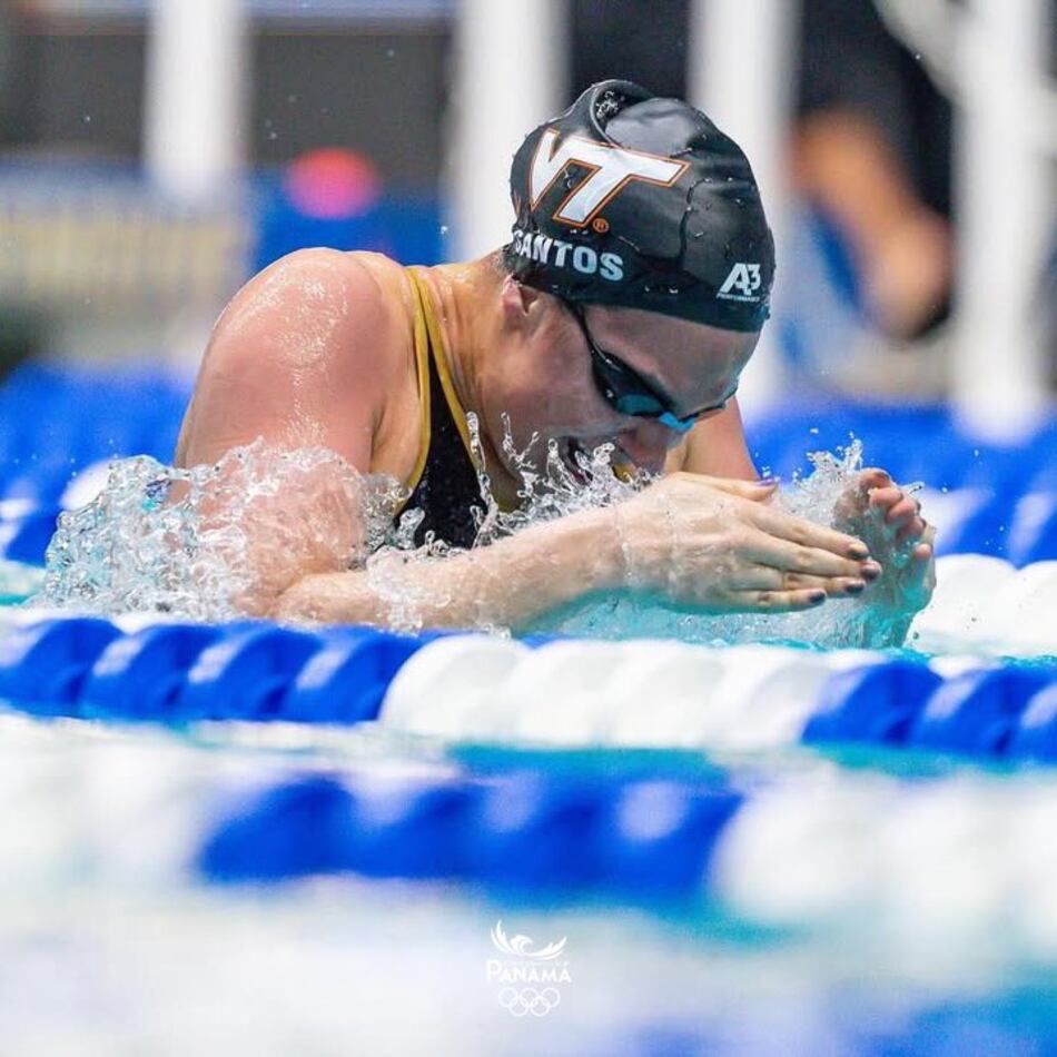 Panameña Emily Santos impone nuevo récord nacional en los 200 metros pecho y termina quinta en Fort Lauderdale