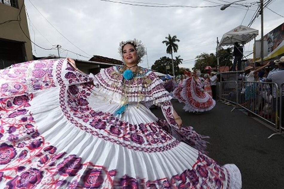 Empolleradas se toman la ciudad de Las Tablas
