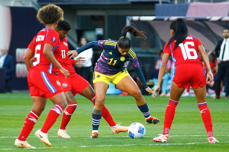 Técnico de la selección femenina anuncia una reestructuración