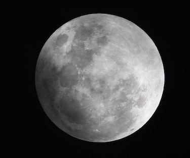 Cometa y luna llena darán espectáculo este fin de semana