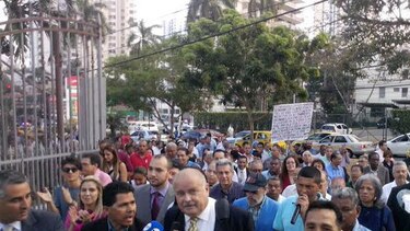 Miguel Antonio Bernal: 'Tenemos que rescatar a la Universidad de Panamá'