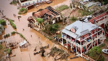 200 mil personas en Zimbabue afectadas por el ciclón y las inundaciones