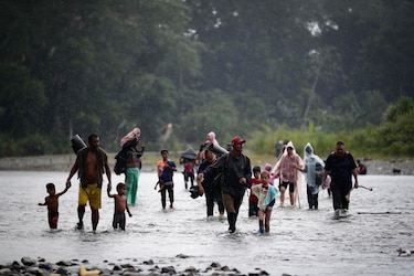 El paso de los migrantes irregulares por la selva de Darién tiene un costo ambiental de $12 millones