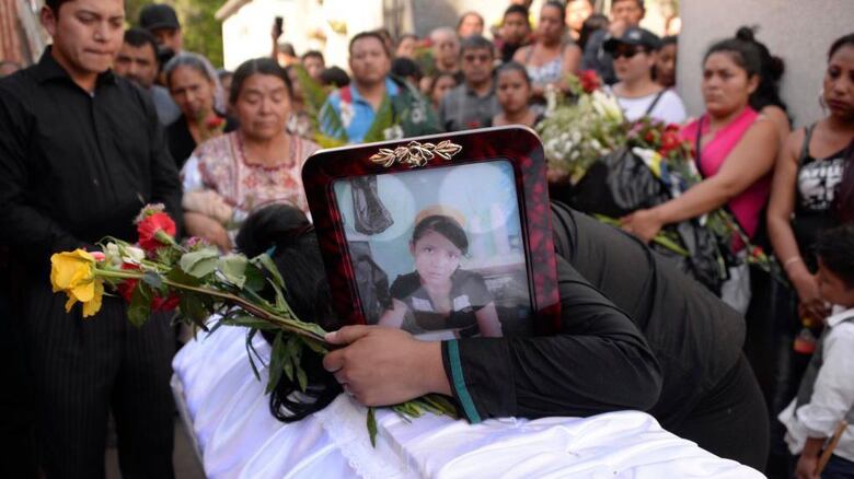 Caso Hogar Seguro: el incendio en el que murieron 41 adolescentes en un albergue en Guatemala por el que ahora condenan a prisión a 6 exfuncionarios