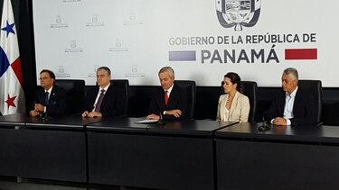 Gobierno promete no adjudicar más obras a Odebrecht, hasta que colabore con el Ministerio Público