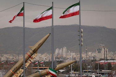 Irán no puede derrotar a Estados Unidos militarmente, pero así es como sus líderes planean sobrevivir