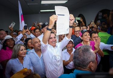 Rómulo Roux se postula; quiere ser el candidato presidencial de CD para las elecciones de 2024