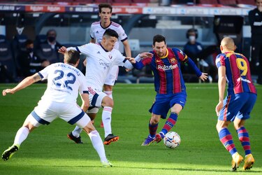 El Barça se divierte ante Osasuna y Messi dedica un gol a Maradona