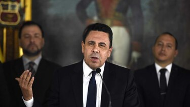 Venezuela advierte a Estados Unidos que constituyente va, pese a amenaza de sanciones