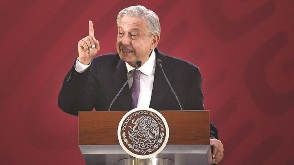 López Obrador afirma que irá a la frontera para 'defender la dignidad de México'