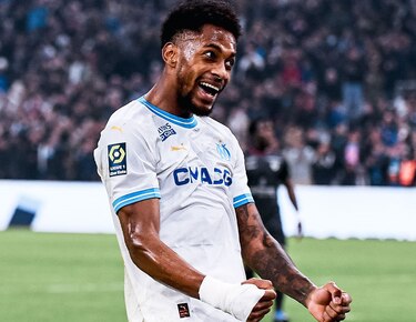 El panameño Michael Murillo abre el camino de la victoria para el Marsella