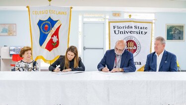 Florida State University y Colegio Las Esclavas firman convenio de colaboración
