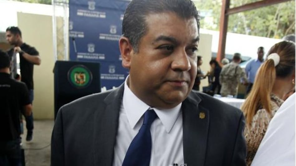 El Programa de Ayuda Nacional y los primos Stanziola