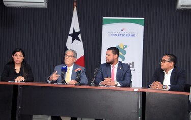 Minsa y Reserma en disputa por los pagos de servicios; en medio están los pacientes que esperan por sus citas radiológicas