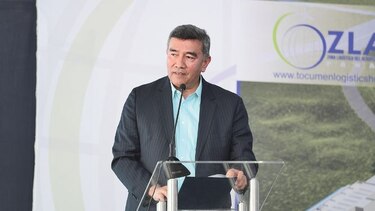 Primera piedra en la construcción de la zona logística de Aitsa