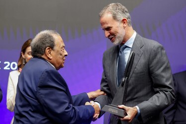 Andrew Young gana Premio Mundial de la Paz y la Libertad