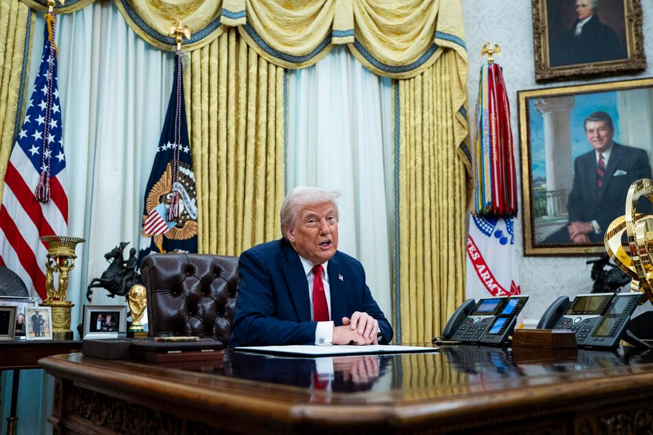 Trump pide recortar los tipos de interés y arremete contra China a la que llama ‘abusador’