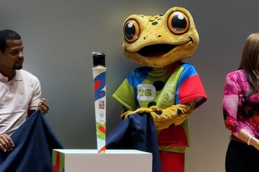 Panamá presenta la antorcha de los Suramericanos