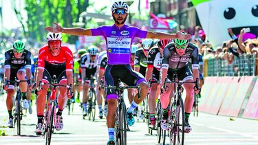 Gaviria sigue volando en el Giro de Italia