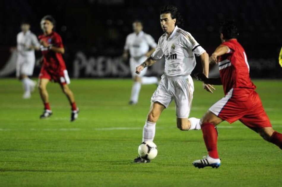 Combinado guatemalteco derrota a veteranos del Real Madrid