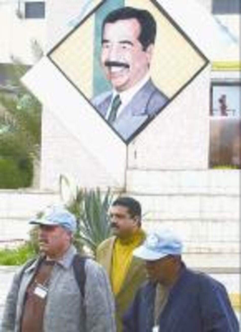 Irak entrega a la ONU lista de científicos vinculados a su programa de armas