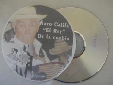 El CD, el soporte que metió el sonido digital en casa, cumple 30 años