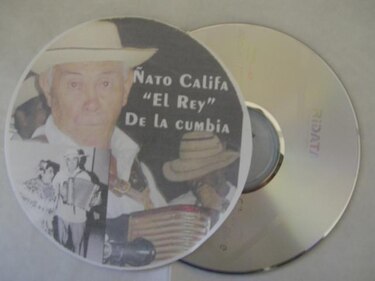 El CD, el soporte que metió el sonido digital en casa, cumple 30 años