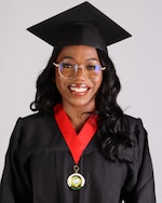 La Universidad de Panamá presenta a los graduados de su Facultad de Derecho y Ciencias Políticas