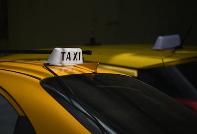 Crece rechazo al decreto que regula plataformas: denuncian ‘mafia transportista’