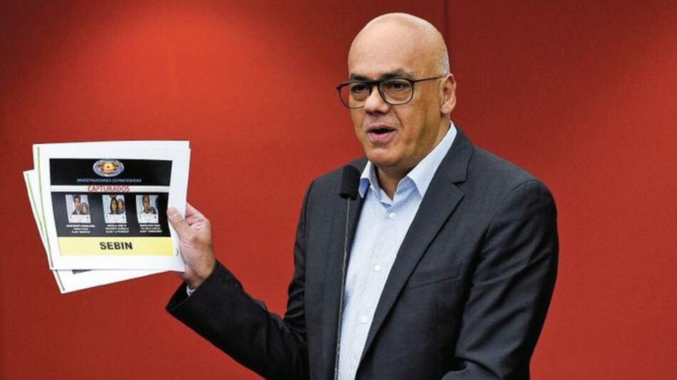 Venezuela reitera acusación contra Colombia, Chile y México