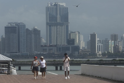 Gobierno evalúa extender la exoneración fiscal en el sector turístico