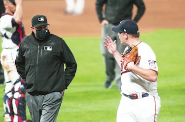 Sancionan con tres partidos  al relevista Tyler Duffey