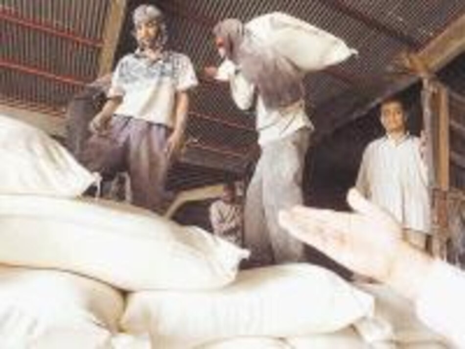 Ordenan retiro de harina con bromato de potasio