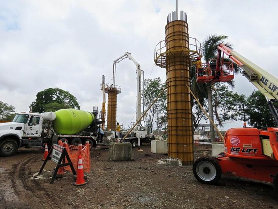 Empieza vaciado de concreto en columnas de la línea 2 del Metro