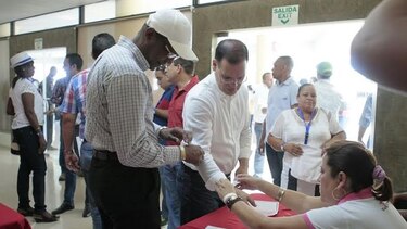 PRD efectúa reunión nacional en Santiago de Veraguas