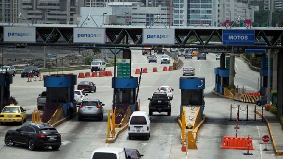 Una deuda pública invisible que crece